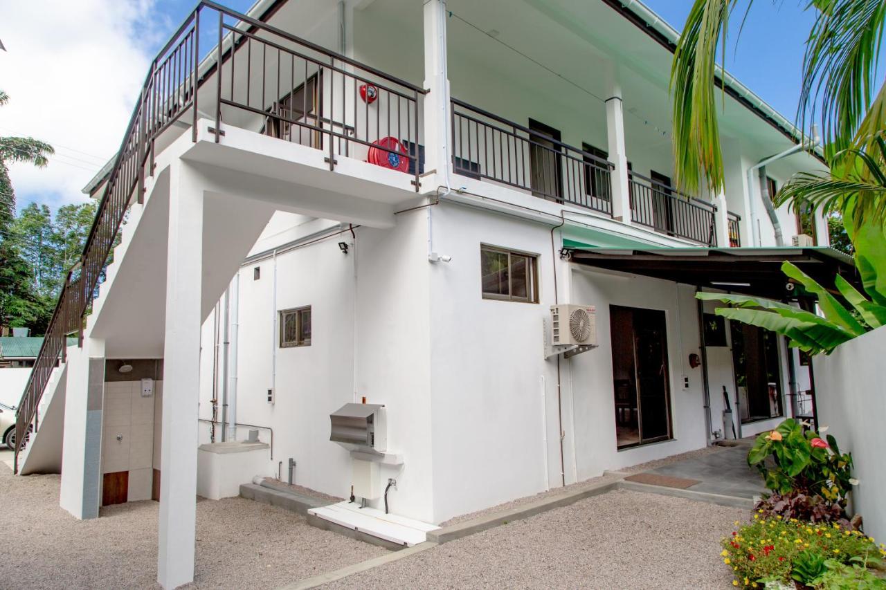 Riverside Mount Simpson - Seychelles Island Beau Vallon  Eksteriør bilde